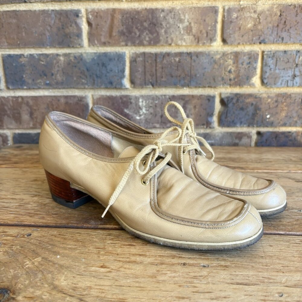 Vintage 60s Lace Up Moc Toe High Heel Loafers Florsheim Rambler Size 9 AA